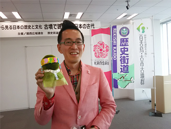 写真：古墳にコーフン協会 伊藤理事長