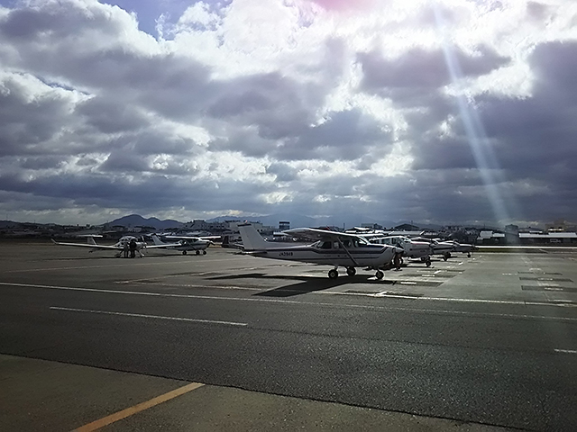 写真：セスナ機たち