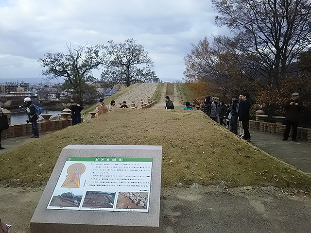写真：しおんじやま古墳