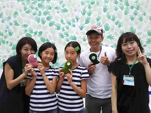 写真：もずふる応援隊とアズマッチさん